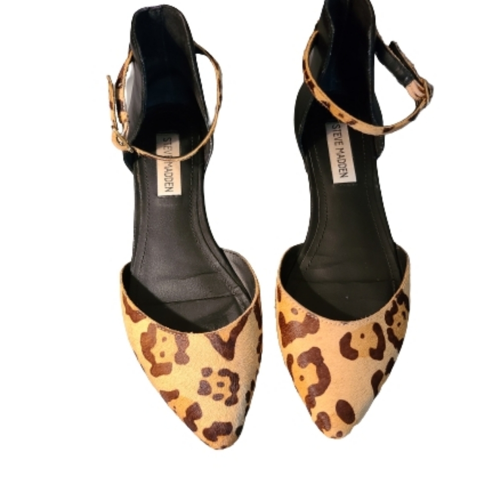 Steve Madden Lepoard print flats